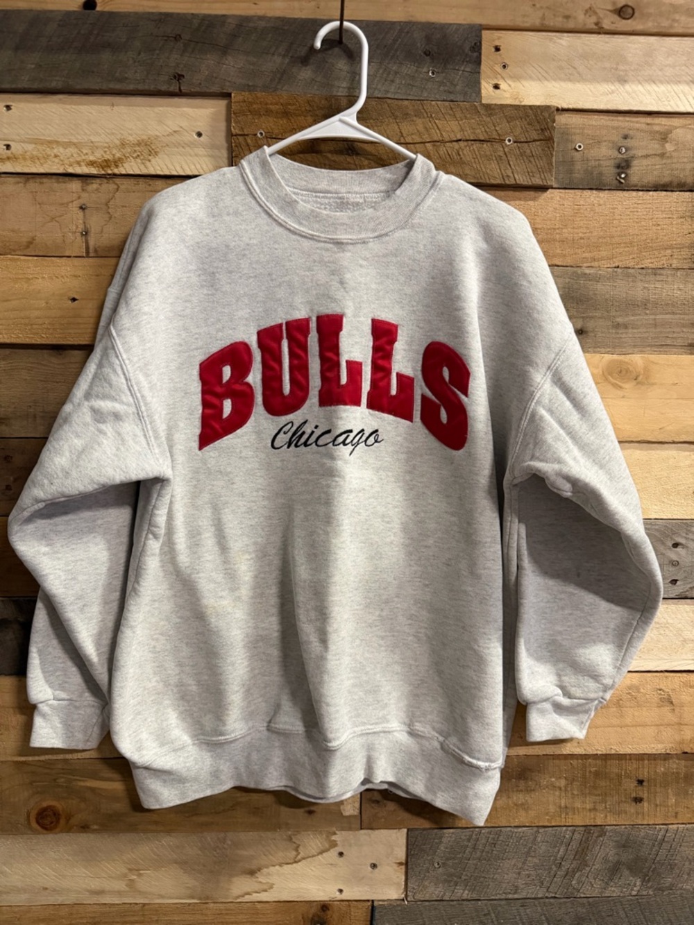 Chicago Bulls Grey Crewneck Sweatshirt with Red Applique